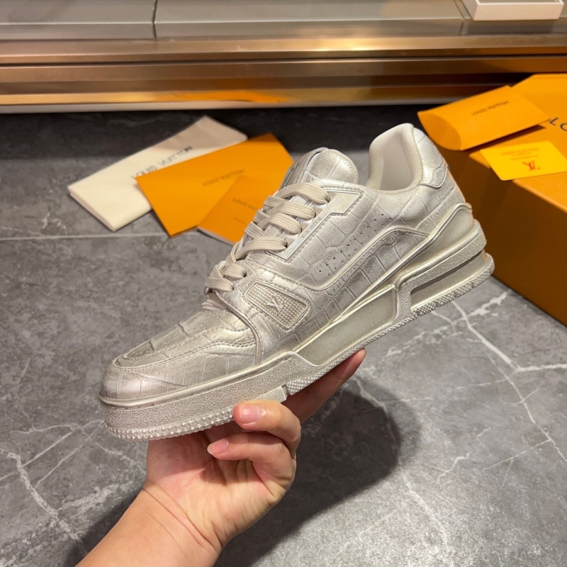 Louis Vuitton Sneakers